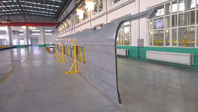 Train body sidewall bars